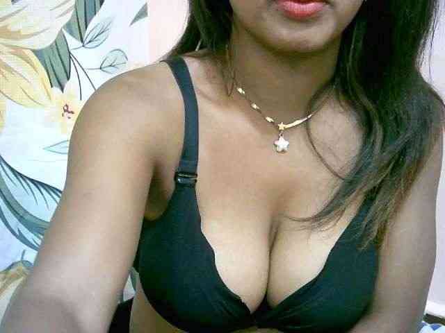 BelliBellaha webcam