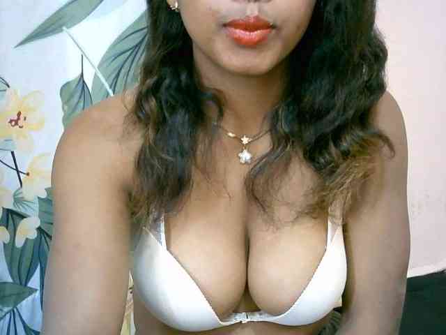 BelliBellaha webcam