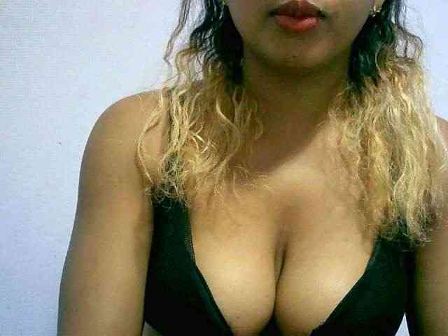 BelliBellaha webcam