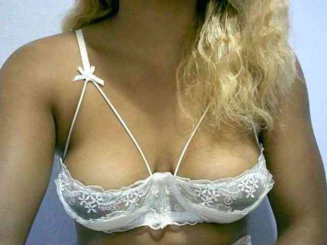 BelliBellaha webcam