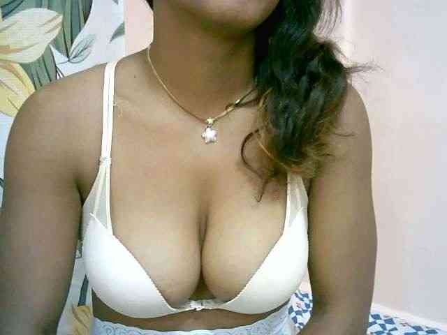 BelliBellaha webcam