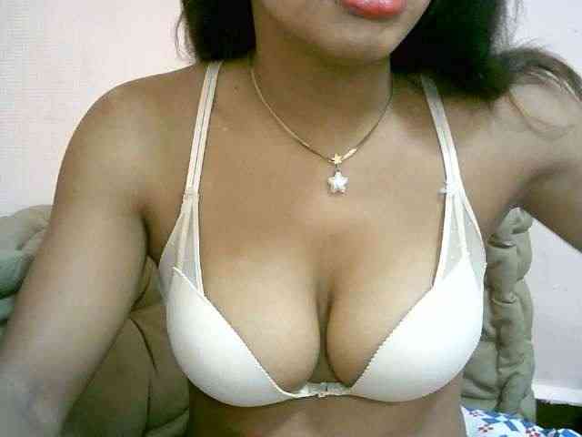 BelliBellaha webcam