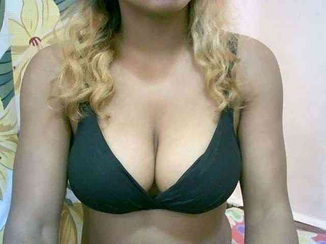BelliBellaha webcam