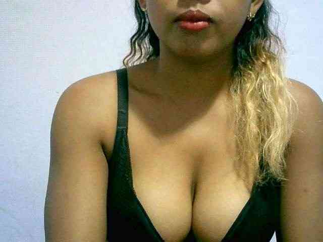 BelliBellaha webcam