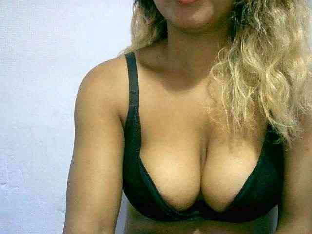 BelliBellaha webcam
