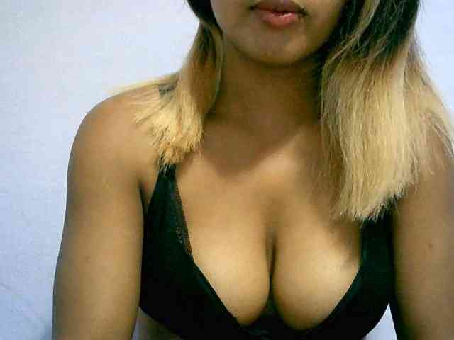 BelliBellaha webcam
