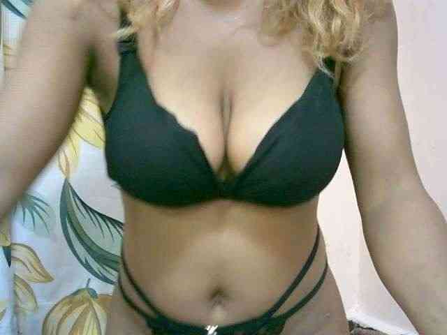BelliBellaha webcam