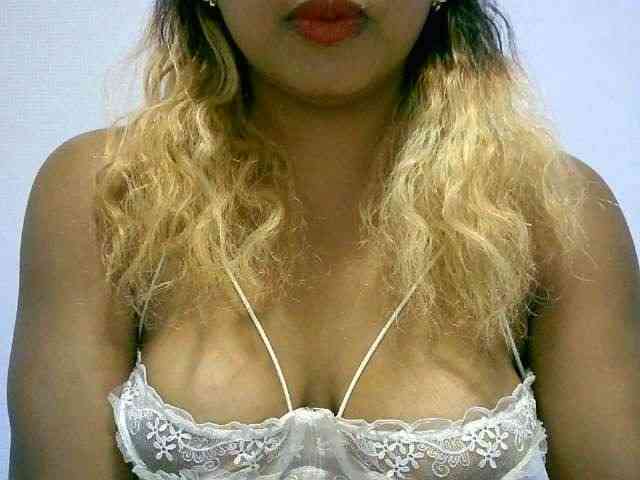 BelliBellaha webcam