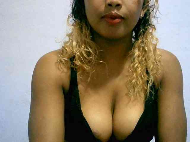 BelliBellaha webcam