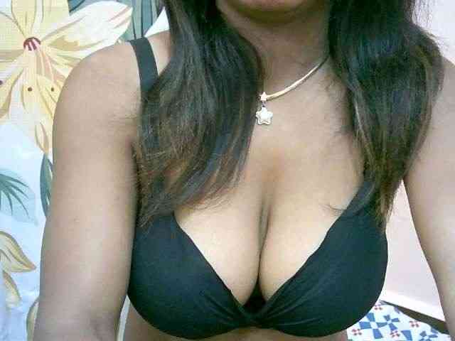 BelliBellaha webcam