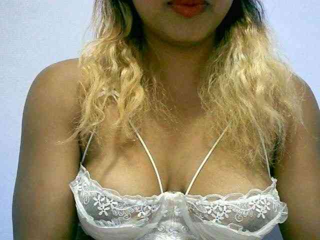 BelliBellaha webcam