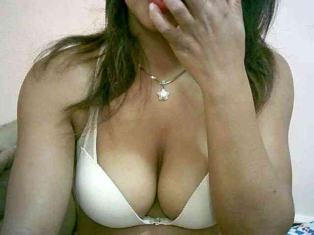 BelliBellaha webcam