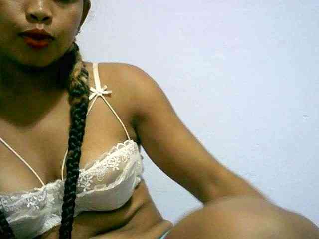 BelliBellaha webcam