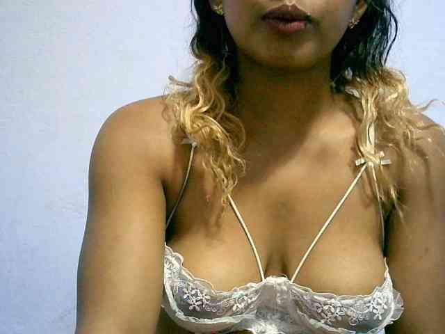 BelliBellaha webcam