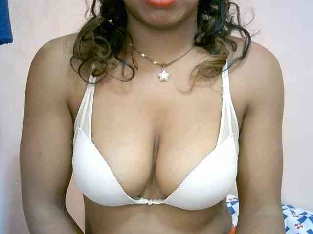BelliBellaha webcam