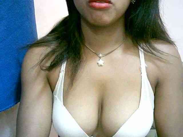 BelliBellaha webcam