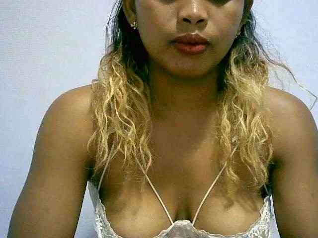 BelliBellaha webcam