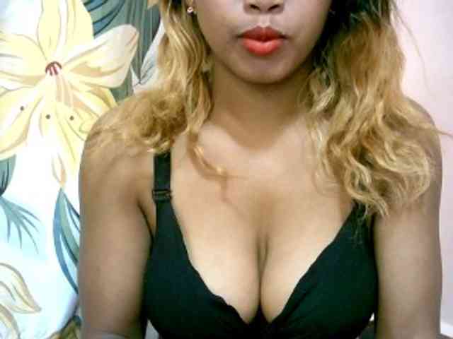 BelliBellaha webcam