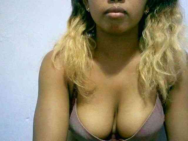 BelliBellaha webcam
