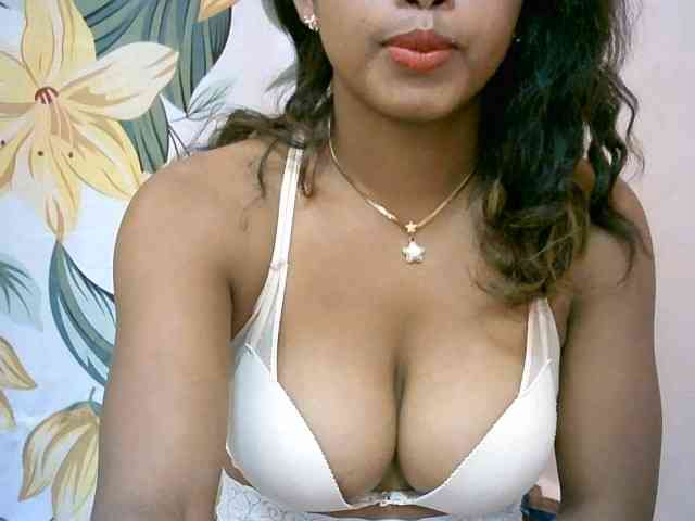 BelliBellaha webcam