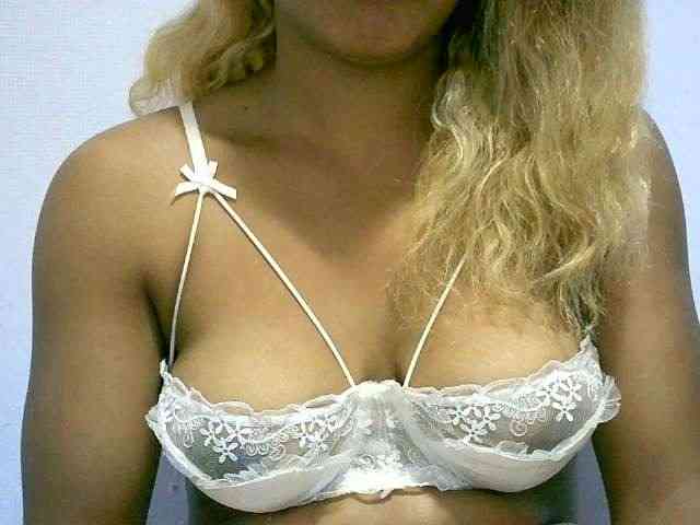 BelliBellaha webcam