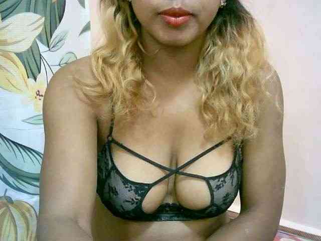 BelliBellaha webcam
