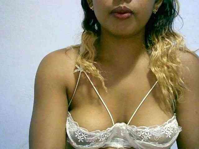 BelliBellaha webcam