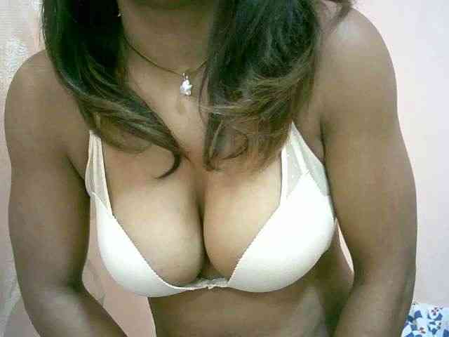 BelliBellaha webcam