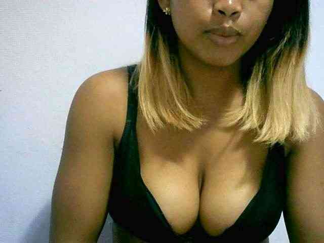 BelliBellaha webcam