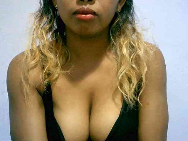 BelliBellaha webcam