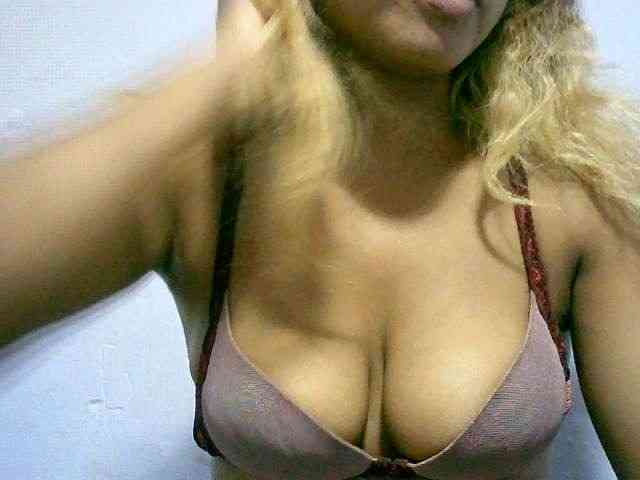 BelliBellaha webcam