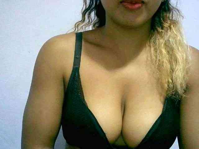 BelliBellaha webcam