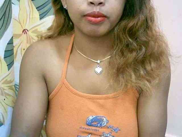 BelliBellaha webcam
