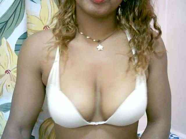 BelliBellaha webcam