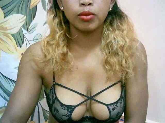 BelliBellaha webcam