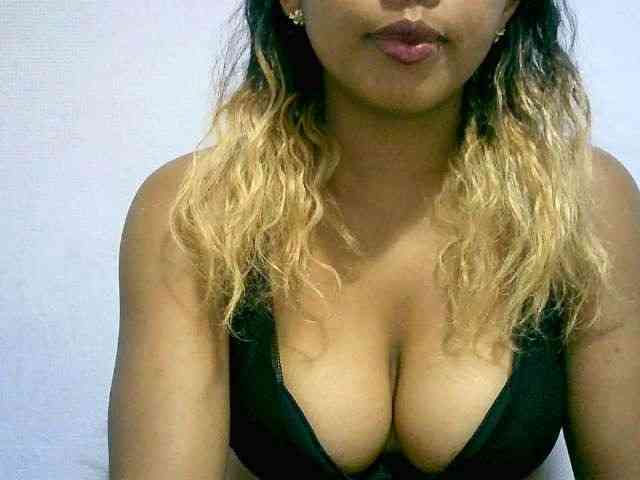 BelliBellaha webcam
