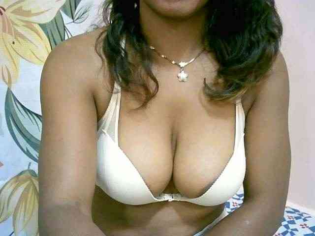 BelliBellaha webcam