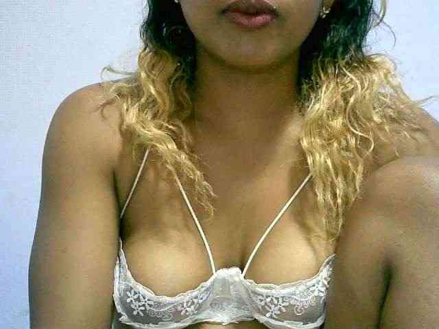 BelliBellaha webcam