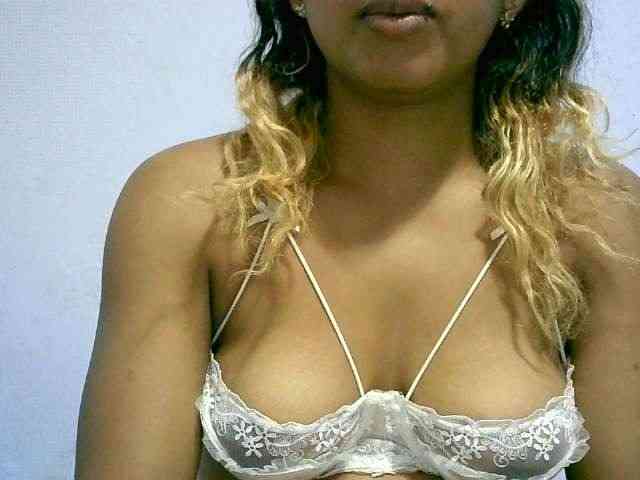 BelliBellaha webcam