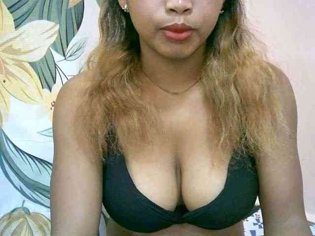 BelliBellaha webcam