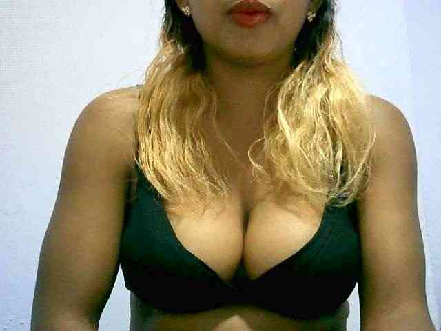 BelliBellaha webcam