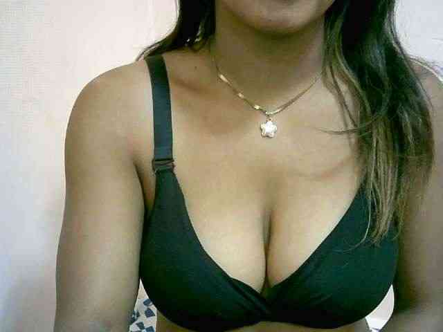 BelliBellaha webcam