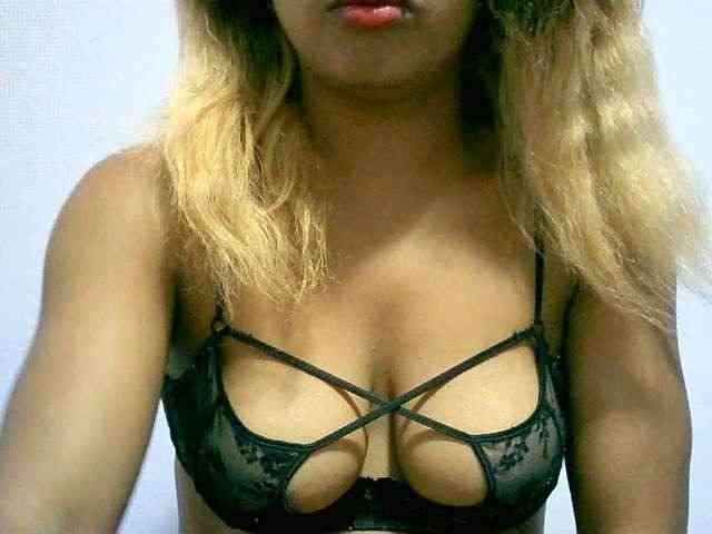 BelliBellaha webcam