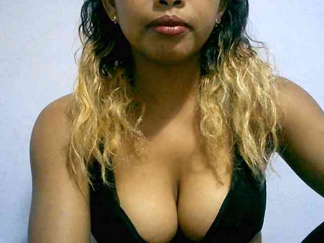 BelliBellaha webcam