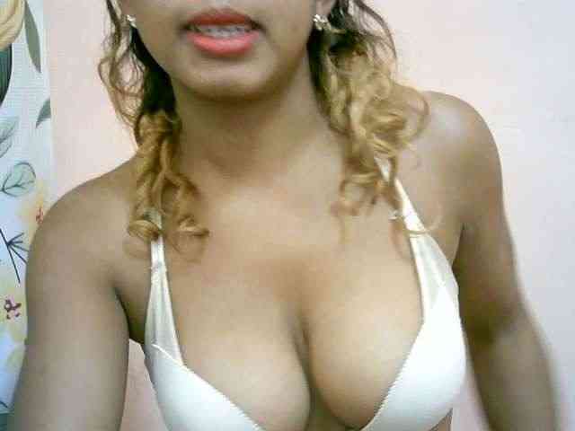 BelliBellaha webcam