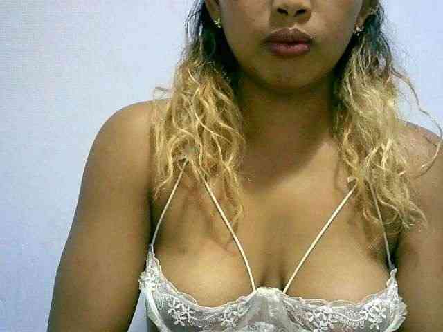 BelliBellaha webcam