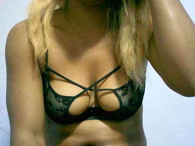 BelliBellaha webcam