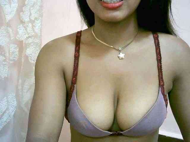 BelliBellaha webcam