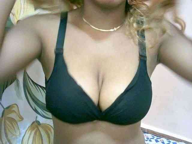 BelliBellaha webcam