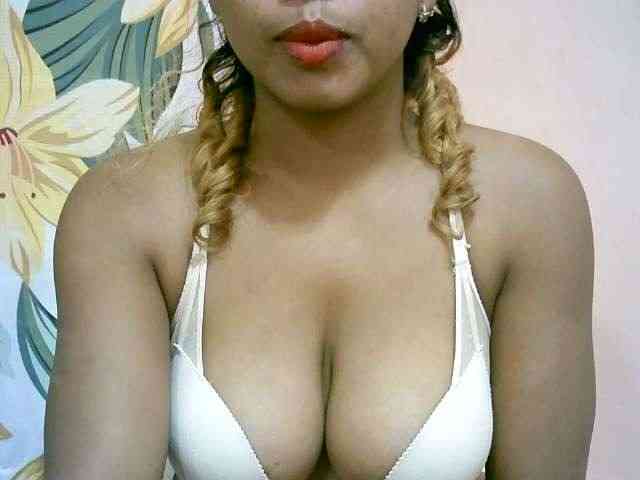 BelliBellaha webcam